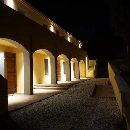 Agriturismo Cheloni Guasticce Екстериор снимка
