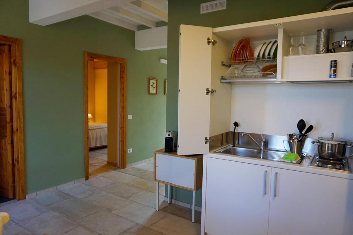 Agriturismo Cheloni Guasticce Екстериор снимка
